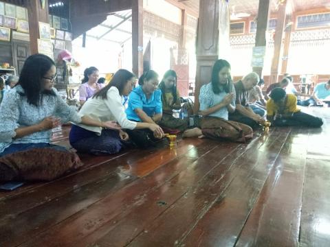 กิจกรรมเข้าวัด ทำบุญ ฟังธรรม วัดลำดวน