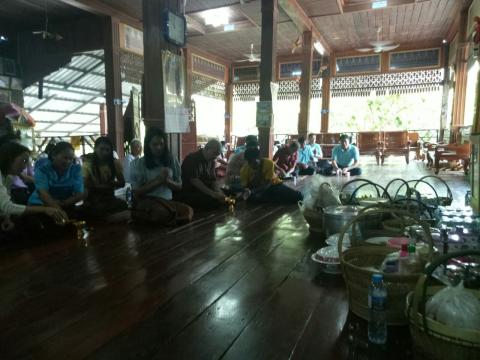 กิจกรรมเข้าวัด ทำบุญ ฟังธรรม วัดลำดวน