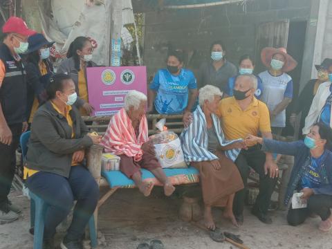28 มกราคม 2564 เยี่ยมเพื่อเป็นขวัญและกำลังใจกับผู้มีภาวะพึ่งพิง
