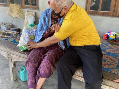 4 กุมภาพันธ์ 2564 เยี่ยมผู้มีภาวะพึ่งพิง 28 ราย