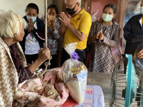 4 กุมภาพันธ์ 2564 เยี่ยมผู้มีภาวะพึ่งพิง 28 ราย