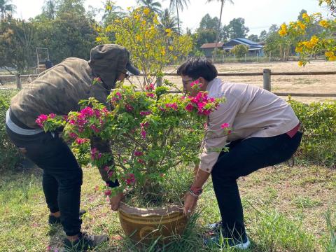 17 กุมภาพันธ์ 2564 บำเพ็ญสาธารณประโยชน์ศูนย์พัฒนาเด็กเล็กบ้านกระ