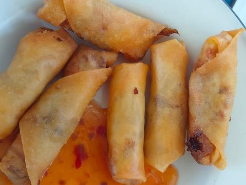 กิจกรรมทำปอเปี๊ยะทอด