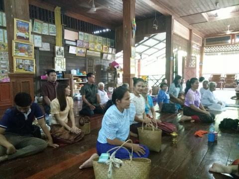 กิจกรรมเข้าวัด ทำบุญ ฟังธรรม วัดลำดวน