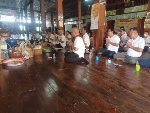 หิ้วปิ่นโตเข้าวัด ฟังธรรม เสริมสร้างวัฒนธรรมองค์กร ณ วัดบ้านลำดวน